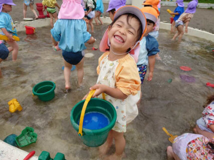 「水遊び」年少3クラス